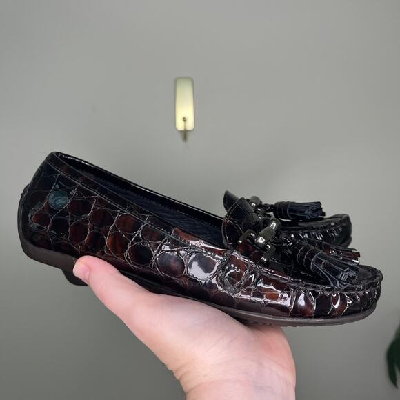Stuart Weitzman tassel loafers, womens size 6 - Picture 3 of 5